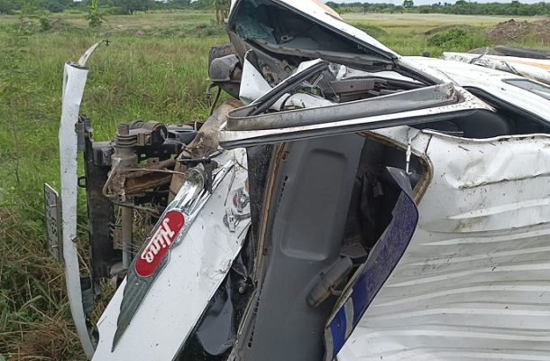 C/R: 16 injured in accident on Kasoa – Cape Coast highway