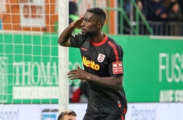 Prince-Osei Owusu scores consolation goal for Regensburg