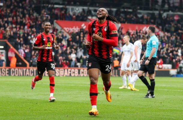 Antoine Semenyo scores first goal for Bournemouth in win over Leeds