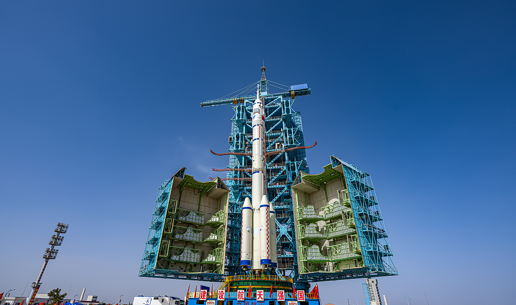 China Poised for Shenzhou-16: A Giant Leap in Space Exploration