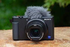 Sony Unveils ZV-1 II: A Familiar Upgrade with Subtle Enhancements