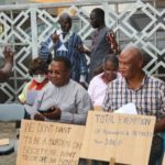 Pensioner Bondholders to continue protest today at Finance Ministry