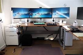 Setting Up Your Triple Monitor Trading Station: A Step-by-Step Guide for Financial Traders