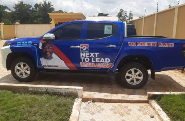 2024: Farouk Mahama donates branded pickup to Bawumia campaign