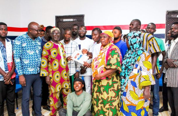 Parliamentary primaries: NPP group picks up forms for Abolasom in Bole-Bamboi