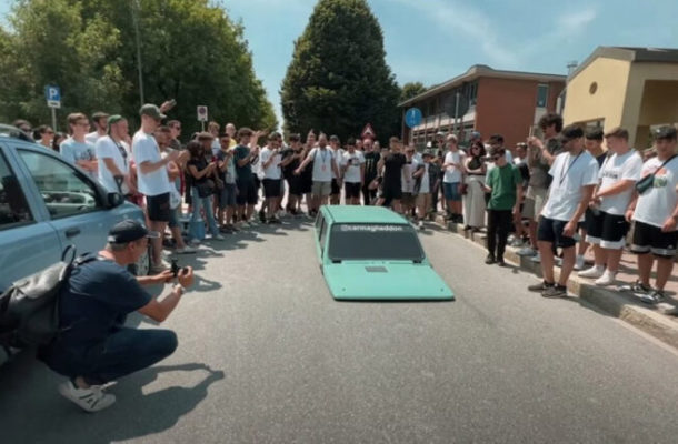 "Carmegheddon" Unveils World's Lowest Car: A Marvel That Captivates All