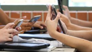 UNESCO Advocates Global Ban on Mobile Phones in Schools for Enhanced Learning and Well-Being