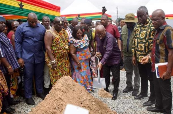 Akufo-Addo cuts sod for construction of 8,000 affordable housing units