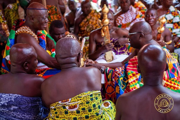 Bawumia begs Otumfuo for his blessings and direction to win NPP primaries