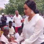 Limited voter registration: Adwoa Safo serves ice cream to constituents [Video]