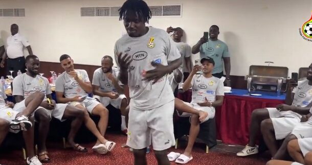 VIDEO: Jonathan Sowah wows with dance moves at Black Stars initiation ceremony