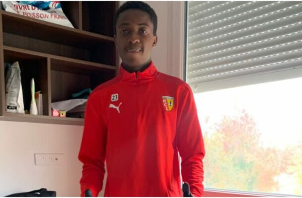 Young Ghanaian midfielder Fatwu Ganiyu begins trials at RC Lens 