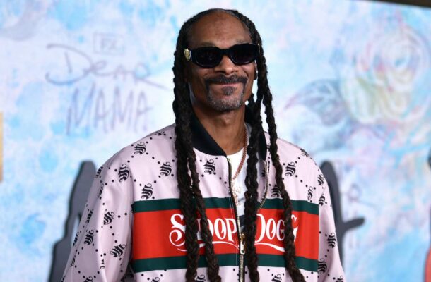 Snoop Dogg says he’s giving up smoking weed