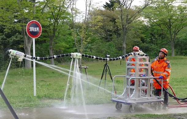 "Innovation Soars: Japanese Engineers Unveil 'Flying Dragon Firefighter' Robot to Combat Blazes"