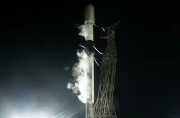 SpaceX Achieves Milestone: 22 Starlink Satellites Soar Into Orbit