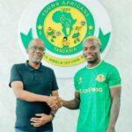 OFFICIAL: Young Africans SC signs Augustine Okrah, unveils him