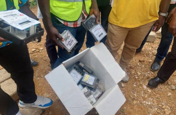 Man, 35, arrested for transporting fake meters