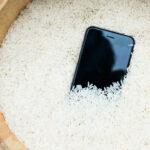 Apple Issues Warning: Avoid the Rice Method for Wet Phones