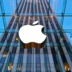 Apple Shares Plunge After US Regulator's Lawsuit - Tech Giant's Market Value Takes a Hit