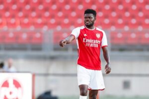 Thomas Partey applauds Arsenal's stellar performance in victory over Chelsea