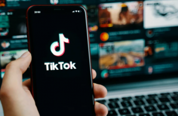 TikTok Launches TikTok Notes: Threatening Instagram's Dominance