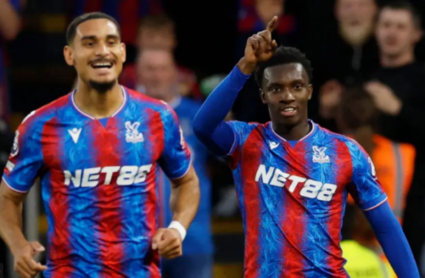 Eddie Nketiah scores twice as Crystal Palace overcome Wolves