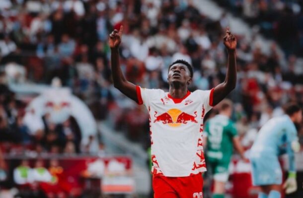 Edmund Baidoo scores in Salzburg's win over Rapid Wien