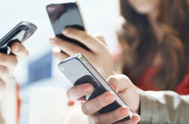 EU Mandates Smartphone Battery Life Labels in Push for Consumer Transparency