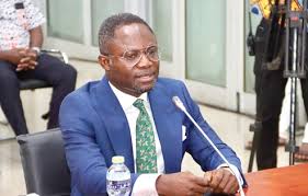 Health minister to address parliament on COVID-19 resurgence