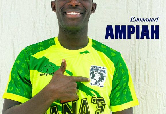 Bechem United secure experienced defender Emmanuel Ampiah ahead of new season