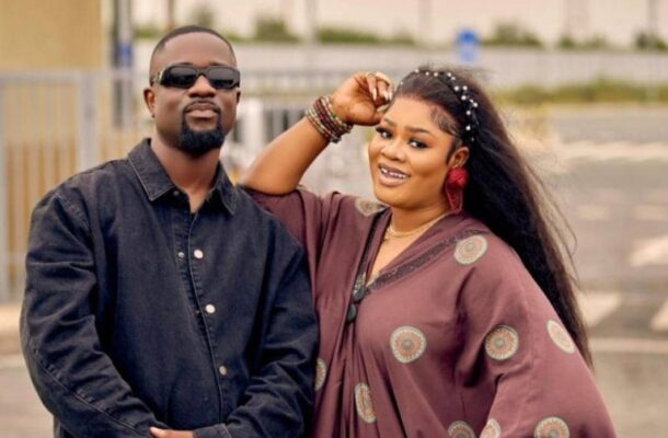 Obaapa Christy releases 15th studio album “Odeneho” featuring Sarkodie