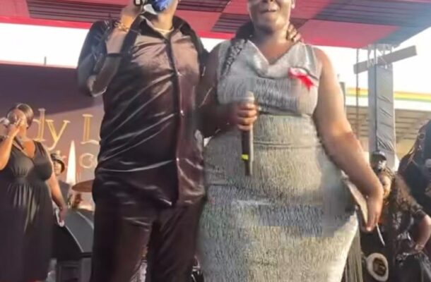 Accra slay queens steal show with ‘nyash competition’ at Lumba’s one-week observance