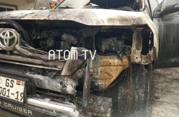 Atebubu: Former NPP Vice Chairman’s vehicle torched