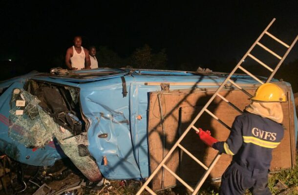 PHOTOS & VIDEOS: Two killed, several injured in fatal crash at Kormantse