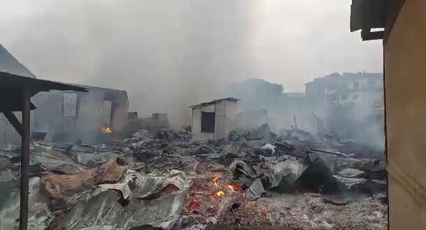 Dawn fire destroys 50 structures at Sekondi-Takoradi’s rails mu enclave