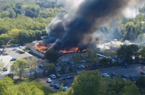 Gunman kills four, injures eight in attack on Michigan church