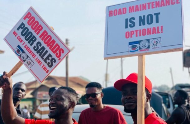 Krobo residents hit streets over deplorable Somanya–Kpong road