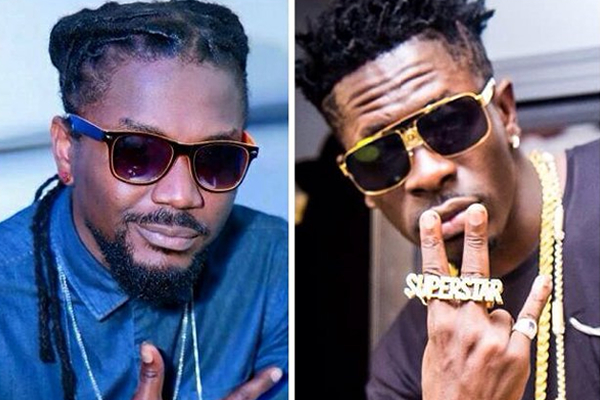 Shatta Wale pays tribute to Samini as a pioneer of Ghanaian music at 40th birthday concert