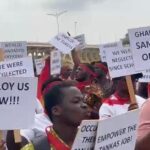 Unemployed environmental health officers protest over years of joblessness