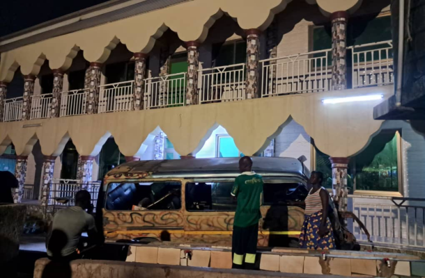 Panic in Tafo Zongo as runaway trotro crashes into Mosque