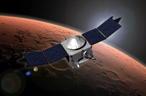 NASA Loses Contact With Spacecraft in Mars Orbit: Mission Teams Race to Restore Link
