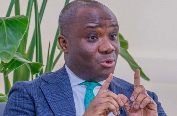 Ministers still draw free fuel against President’s order