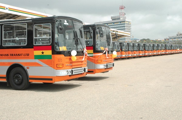 Gov’t to probe auction of 300 Metro Mass Transit buses
