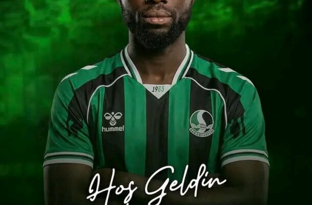 Kwabena Owusu returns to Turkey as he signs for Sakaryaspor