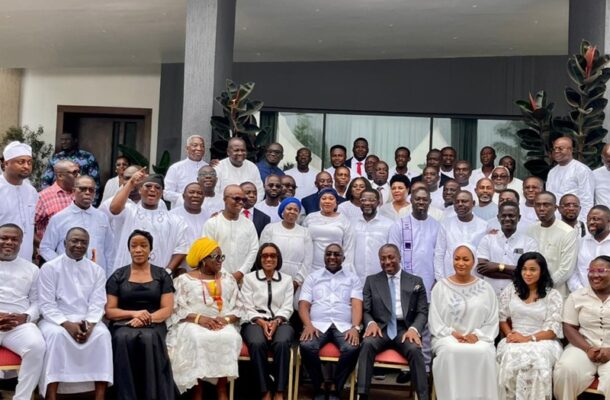 PHOTOS: Minority shows love to Bawumia after victory in presidential primaries
