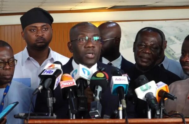 Minority rejects cocoa cut price, calls for Randy Abbey’s dismissal