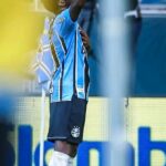 Amuzu stars as Grêmio thrash Internacional in Gaúcho final first leg ‎