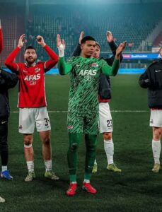 Owusu-Oduro named in Eredivisie team of the week despite AZ’s defeat to PSV ‎ ‎