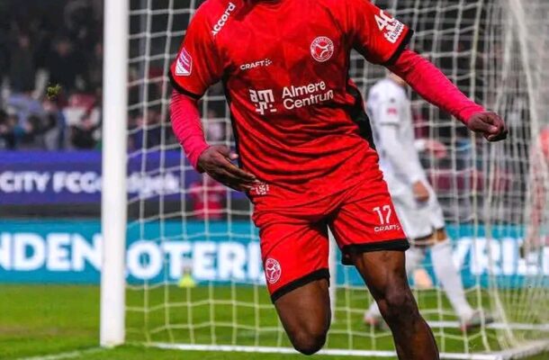 Ghanaian-Dutch talent Emmanuel Poku shines in Almere City's win over Vitesse ‎