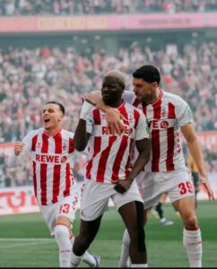 Ragnar Ache scores in Köln's six-goal thriller draw with Gladbach